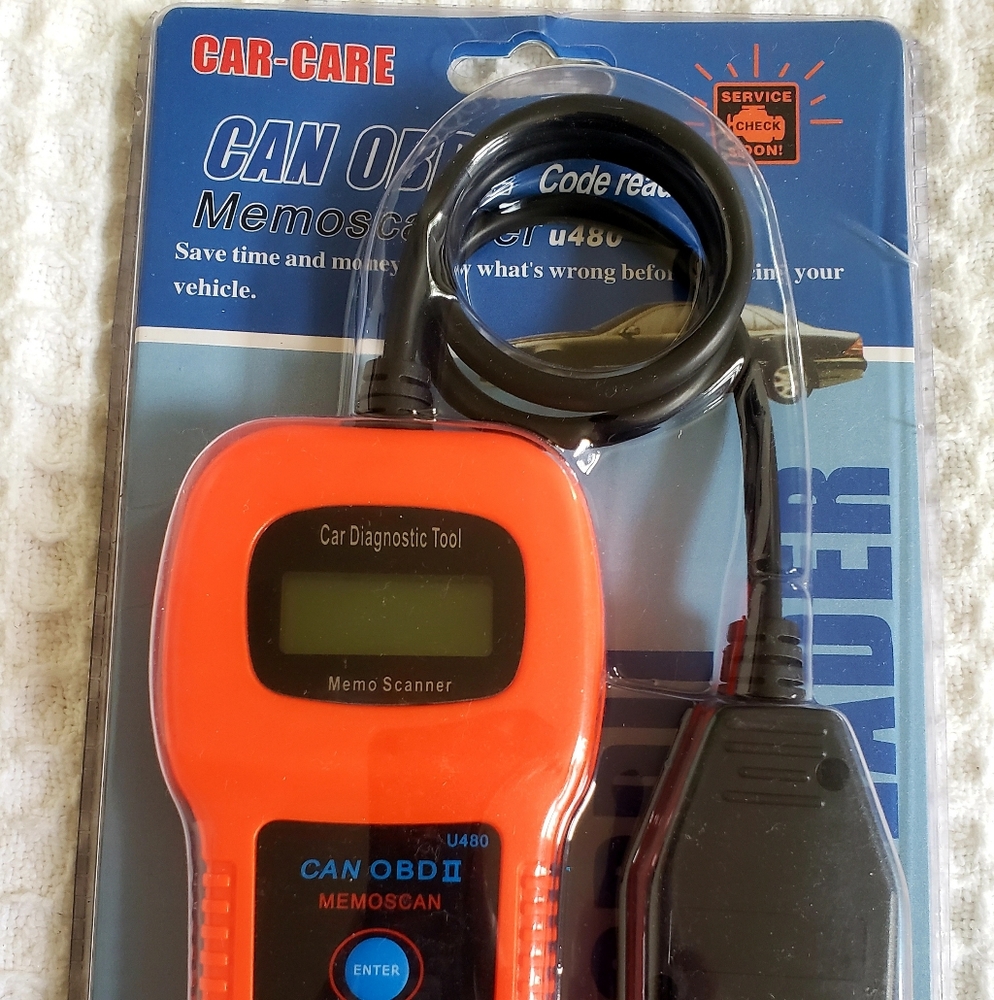Car Care (Engine Code Reader / OBD 2) - Picture 3 of 5